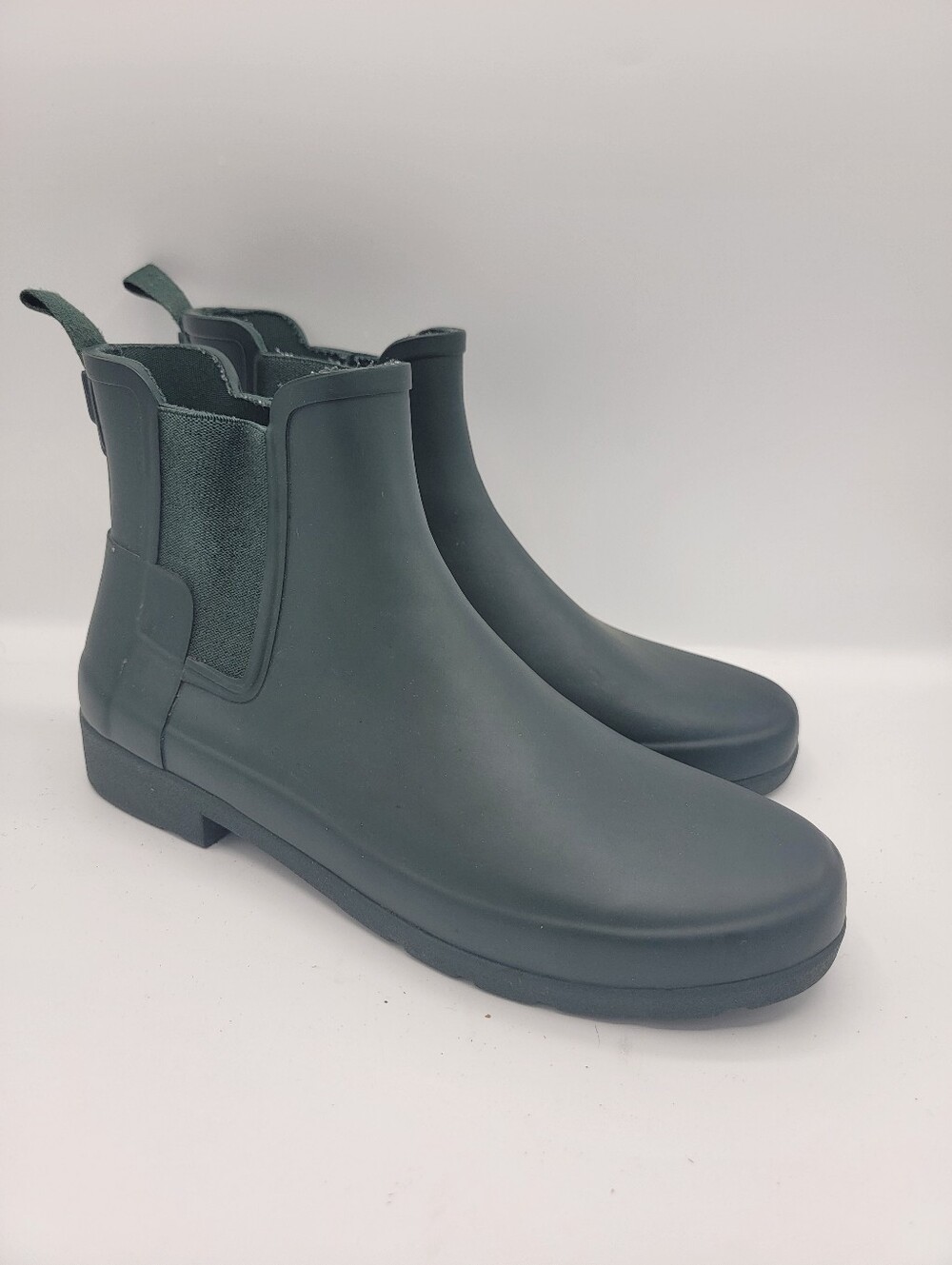 Hunter Matte Chelsea Rain Boots